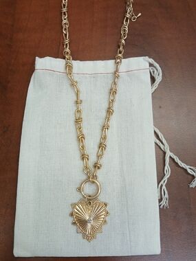 Gold Heart Medallion Necklace with Textured Pendant
